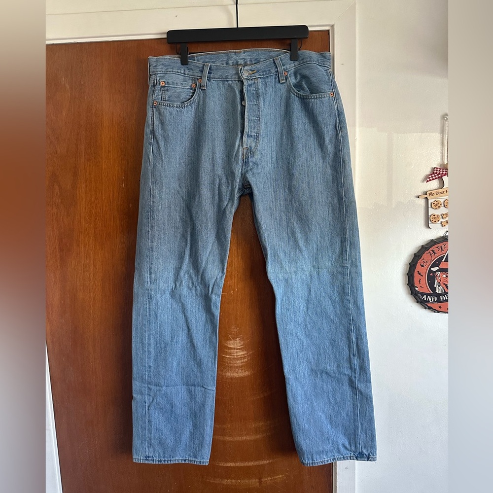 Levi's Men's Straight 501 Light Blue Jeans